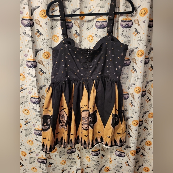 Halloween Dress - Picture 5 of 7